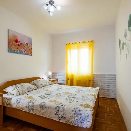 Apartman Ana 3 Vinkuran Exterior photo